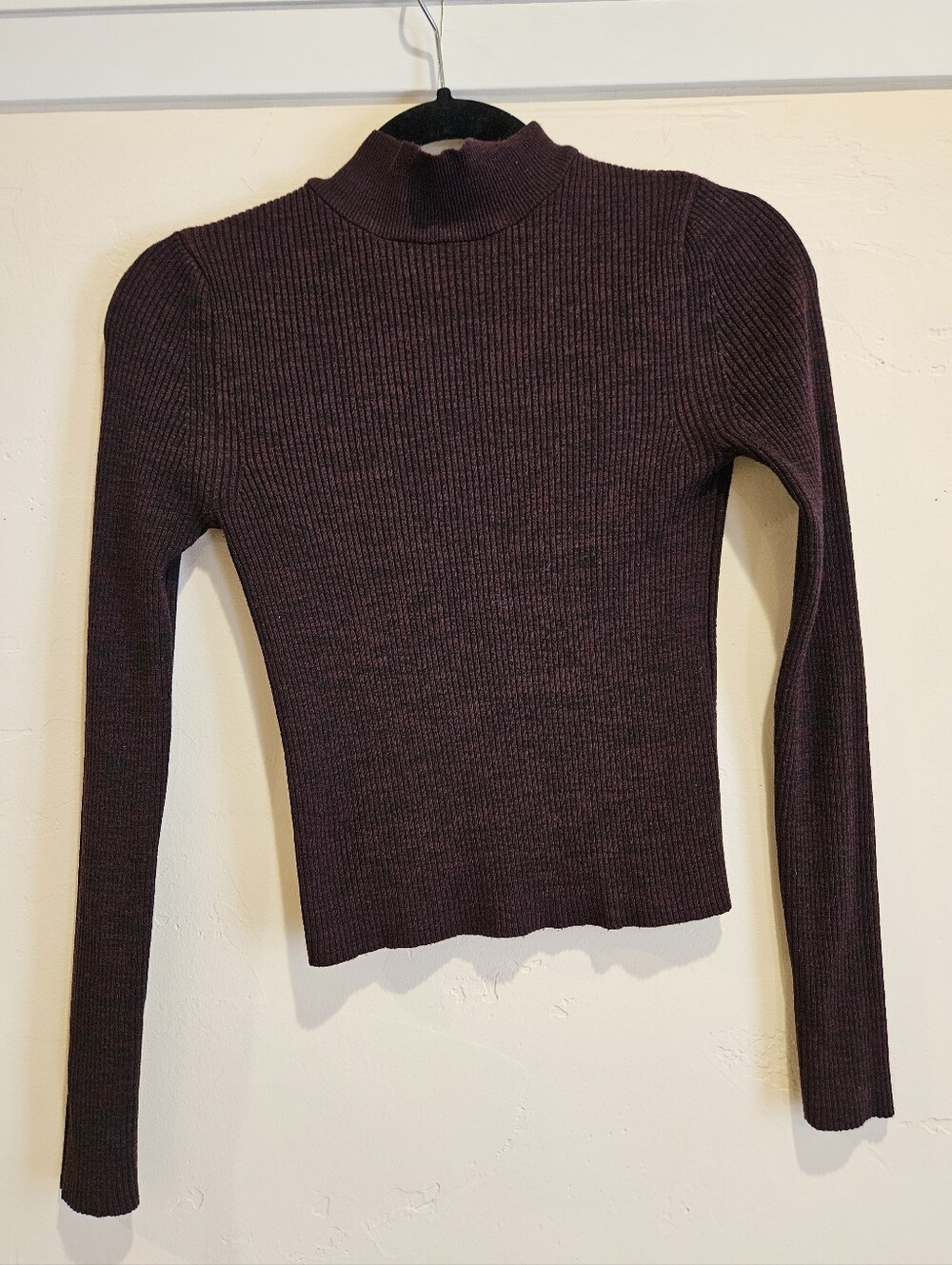 Zara Red Black Ribbed Mock-Neck Long Sleeve Knit Top